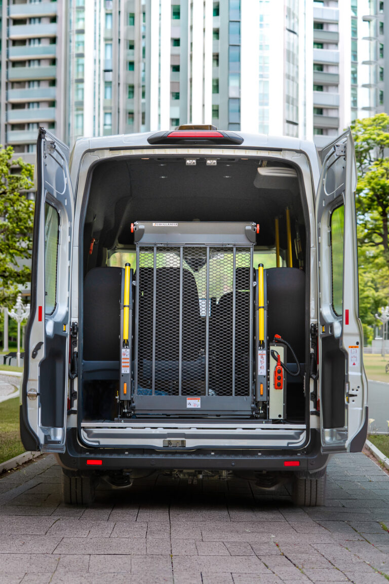 ford e transit taksobuss avestark 7