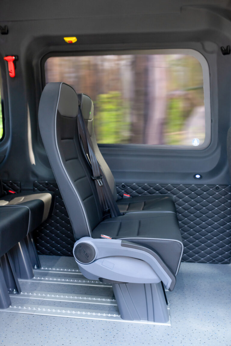 ford e transit taksobuss avestark 6