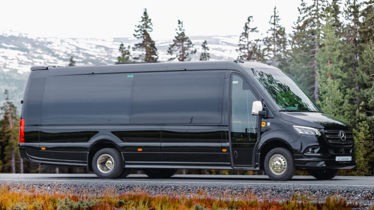 mb sprinter glx turistibuss 16 9 avestark